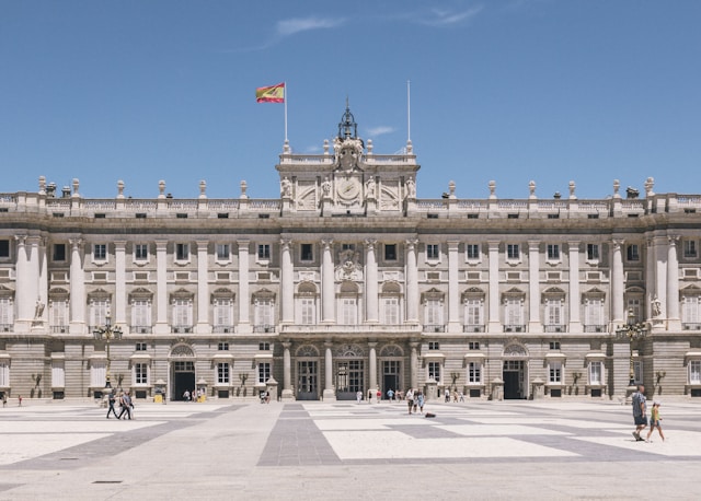 Quels palais royaux cachent les secrets les plus fascinants à découvrir ?