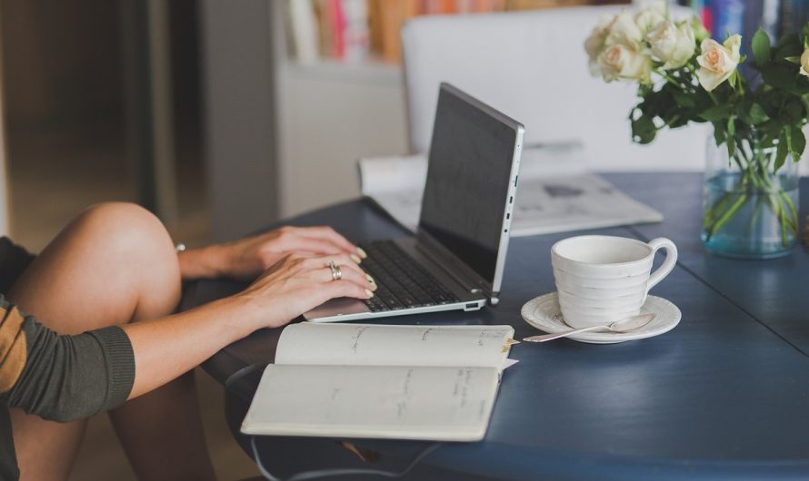 Salarié et auto-entrepreneur : le mois du basculement